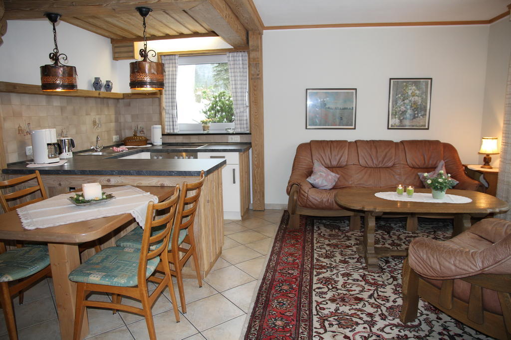 Ferienwohnung Bücker Schmallenberg Zimmer foto